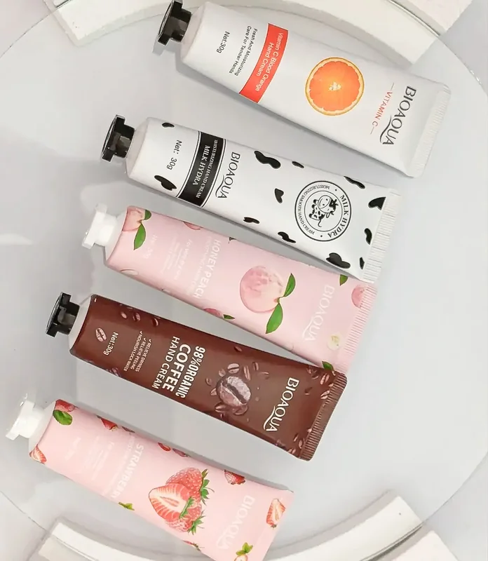 کرم دست Bioaqua